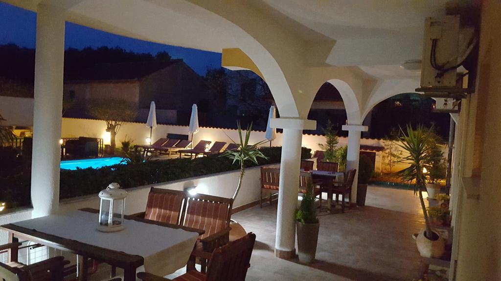 Villa Vanilla With Heated Pool Zadar Exterior photo