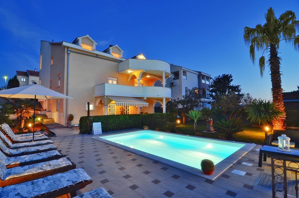 Villa Vanilla With Heated Pool Zadar Exterior photo