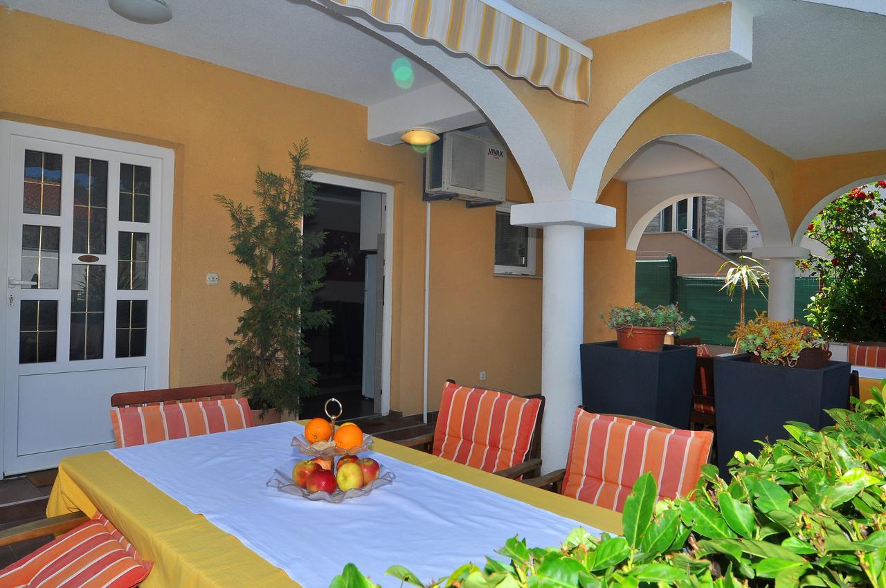 Villa Vanilla With Heated Pool Zadar Exterior photo
