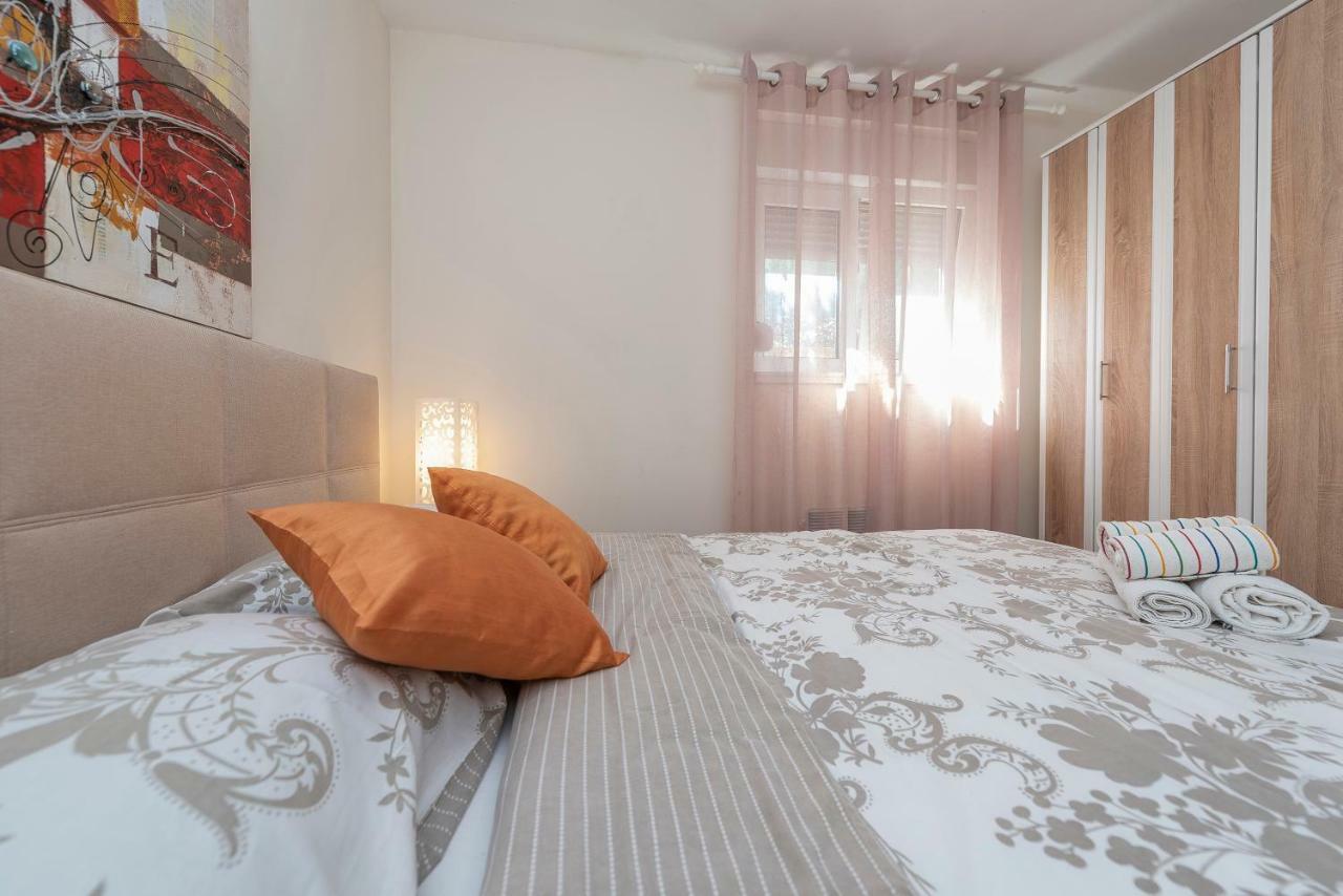 Villa Vanilla With Heated Pool Zadar Exterior photo